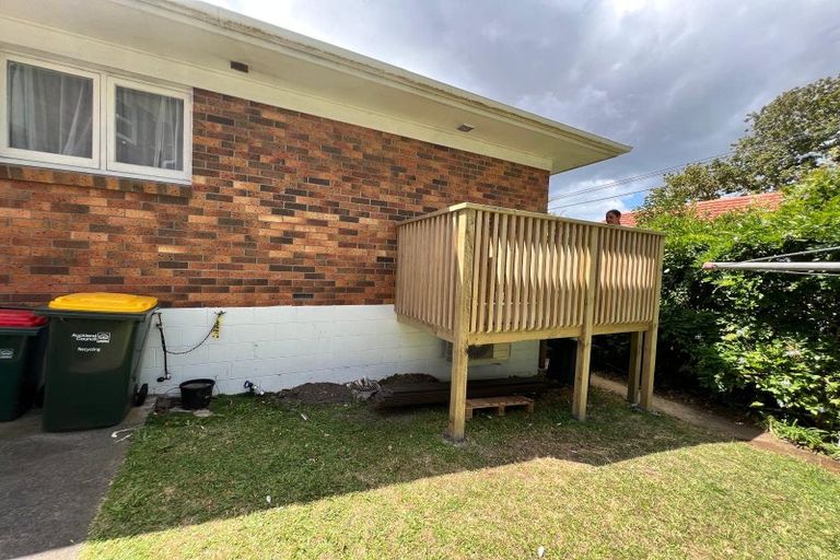 Photo of property in 6/162 Onewa Road, Northcote, Auckland, 0627