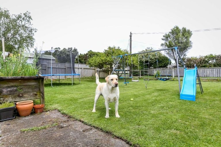 Photo of property in 5 Old South Road, Okato, 4335