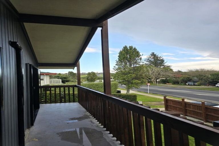 Photo of property in 68 Welcome Bay Road, Welcome Bay, Tauranga, 3112