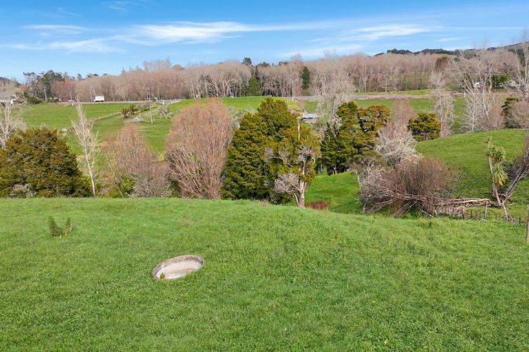 Photo of property in 558 State Highway 1, Wellsford, 0975