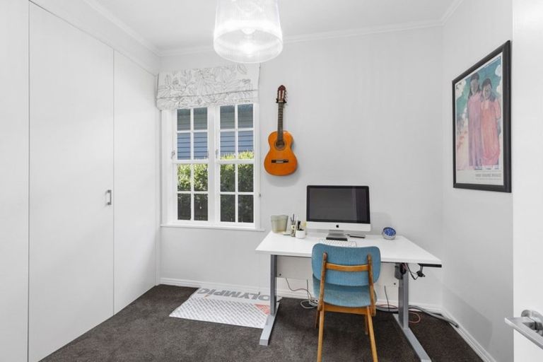 Photo of property in 56 Hector Street, Seatoun, Wellington, 6022