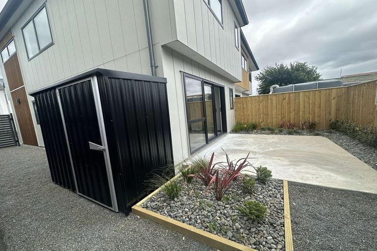 Photo of property in 7/104 Martin Street, Wallaceville, Upper Hutt, 5018