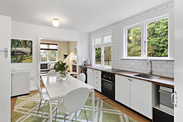 Photo of property in 41 Rhodes Street, Carterton, 5713