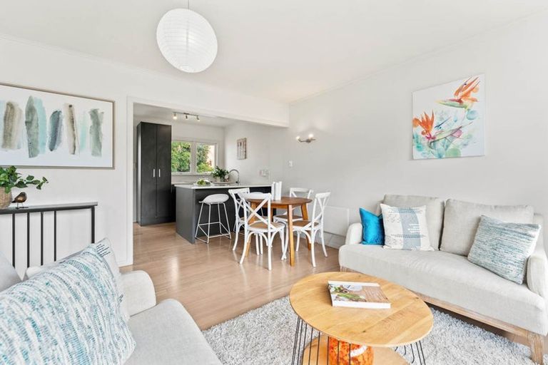 Photo of property in 3/10 Nile Road, Milford, Auckland, 0620