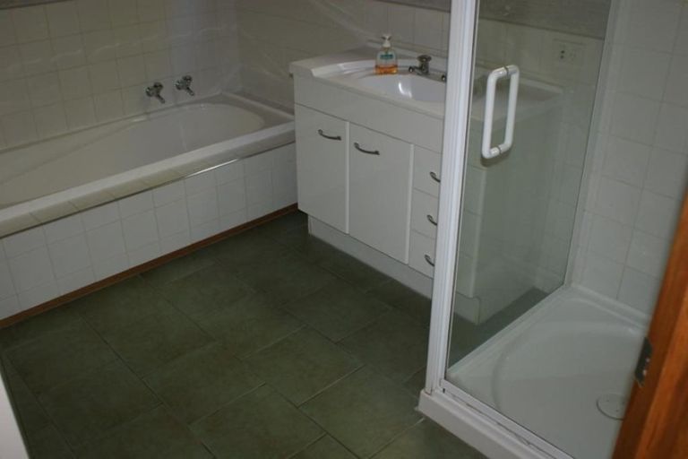 Photo of property in 36a Whareora Terrace, Cashmere, Christchurch, 8022