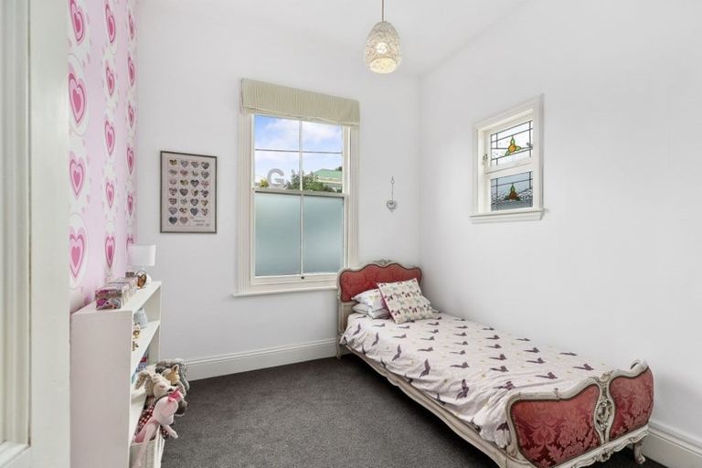 Photo of property in 18 Bidwill Street, Mount Cook, Wellington, 6021