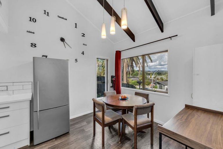 Photo of property in 9 Snowden Place, Opaheke, Papakura, 2113