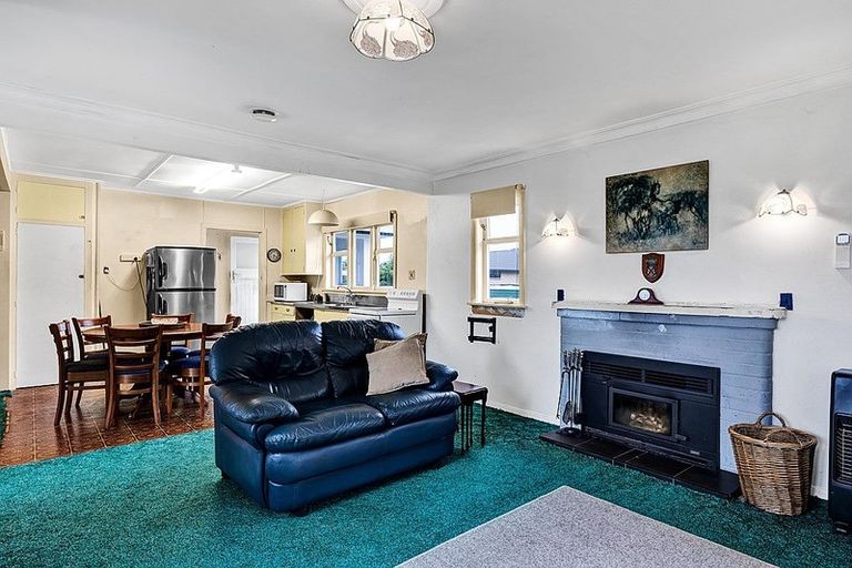 Photo of property in 1 Scotland Street, Patea, 4520