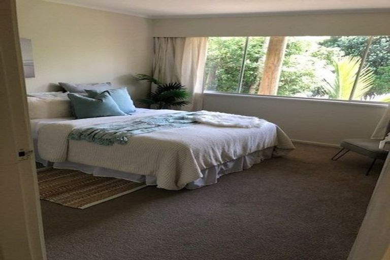 Photo of property in 1/153 Main Road, Tawa, Wellington, 5028