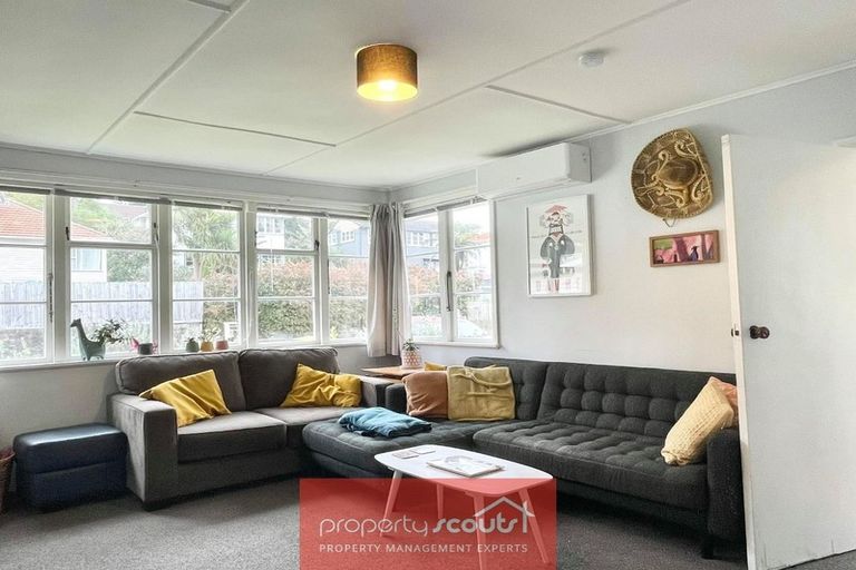 Photo of property in 29 Glenpark Avenue, Frankleigh Park, New Plymouth, 4310