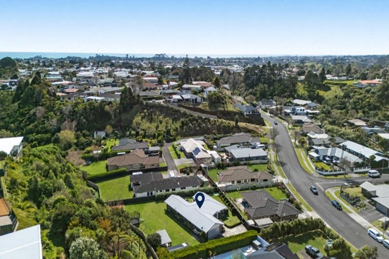 Photo of property in 26 Fernbrook Drive, Hurworth, New Plymouth, 4310