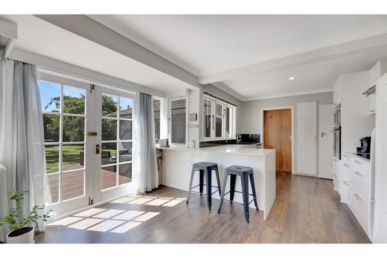 Photo of property in 15 Wyn Street, Hoon Hay, Christchurch, 8025