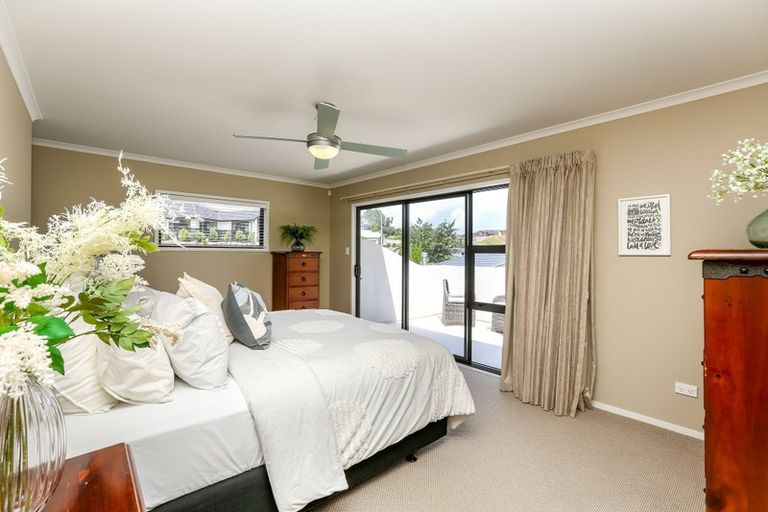 Photo of property in 5 Aspen Place, Whalers Gate, New Plymouth, 4310
