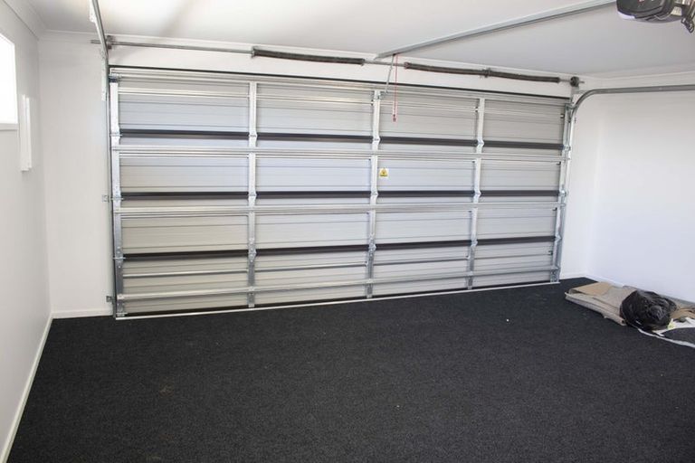 Photo of property in 205 Te Okuroa Drive, Papamoa, 3118