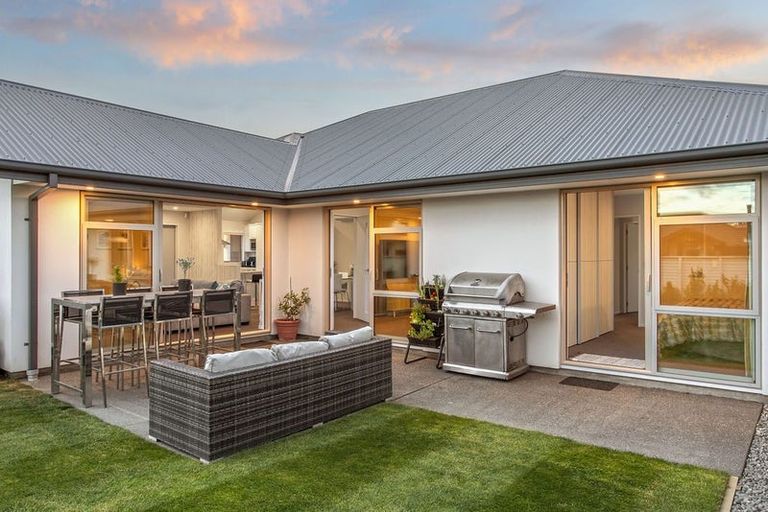 Photo of property in 8 Archrob Avenue, Prebbleton, 7604