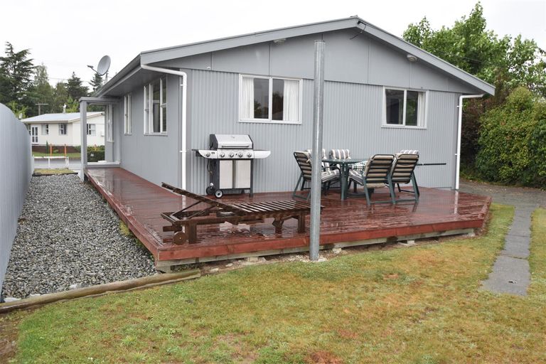 Photo of property in 26 Jollie Road, Twizel, 7901