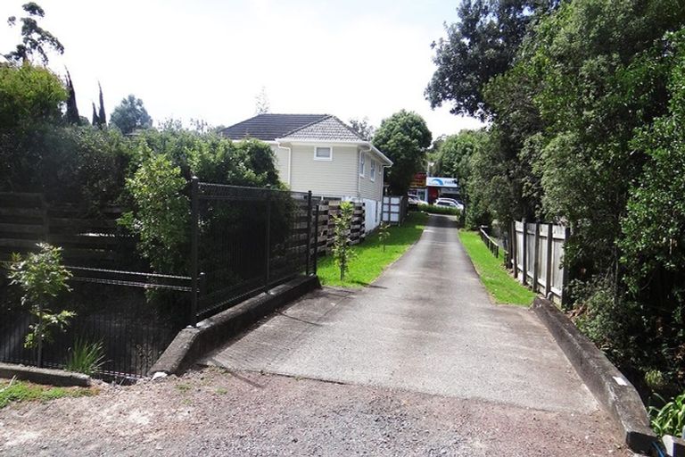 Photo of property in 30 Chartwell Avenue, Glenfield, Auckland, 0629
