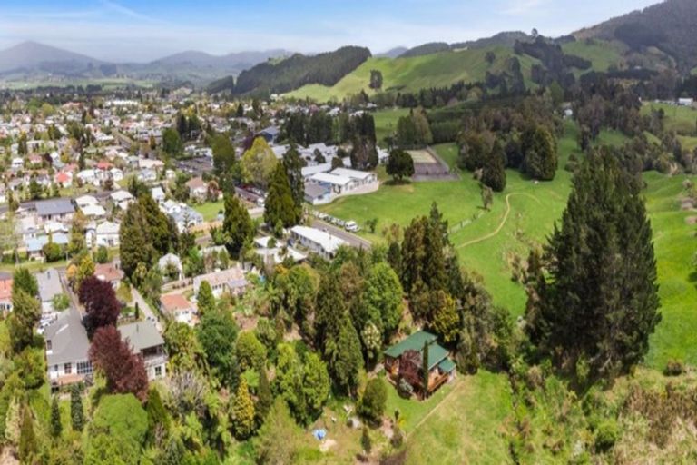Photo of property in 130 Kensington Road, Waihi, 3610