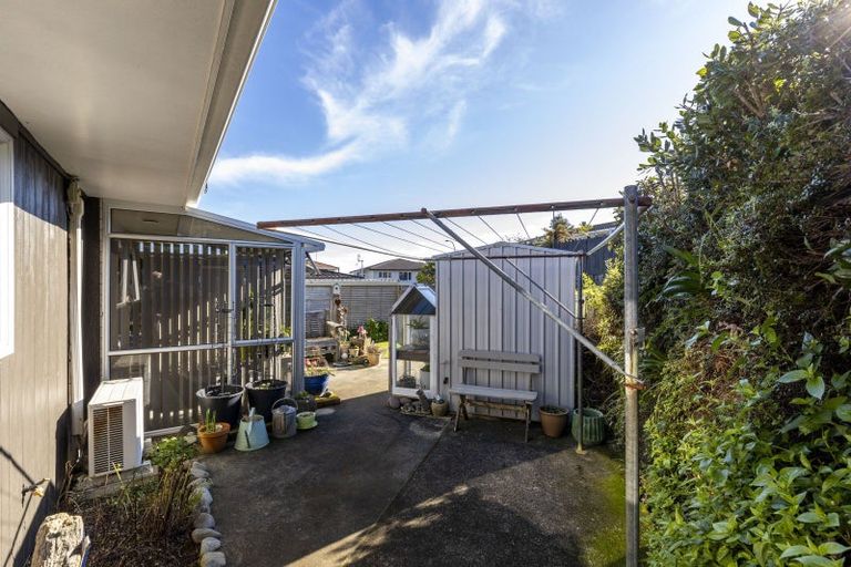 Photo of property in 3a Rossiter Crescent, Lynmouth, New Plymouth, 4310