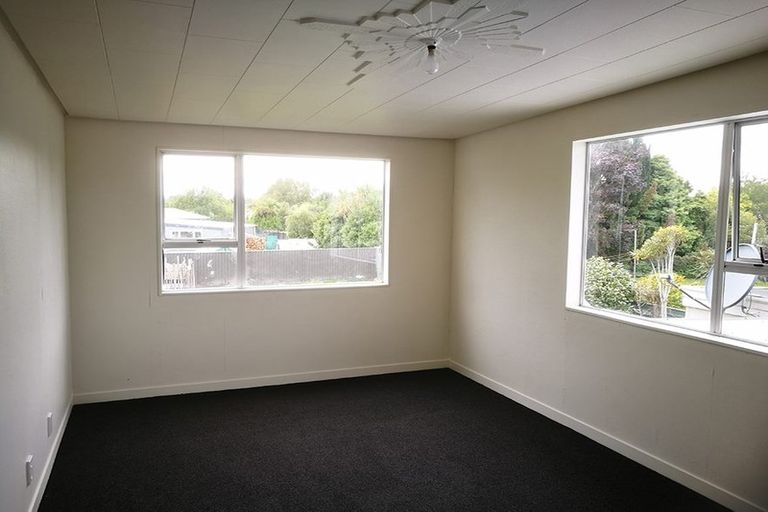 Photo of property in 14 Pompolona Street, Te Anau, 9600