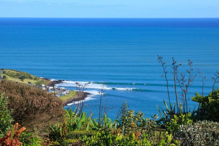 Photo of property in 7 Earles Place, Raglan, 3297