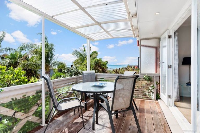 Photo of property in 1/73 Castor Bay Road, Castor Bay, Auckland, 0620