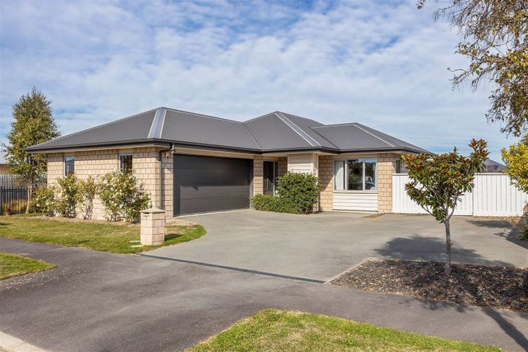 Photo of property in 9 Graycliffe Street, Halswell, Christchurch, 8025