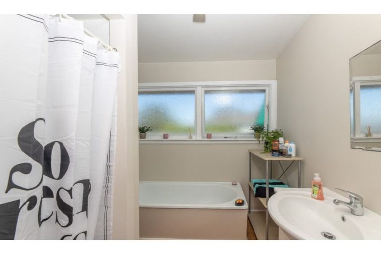 Photo of property in 17 Ariel Place, Aranui, Christchurch, 8061