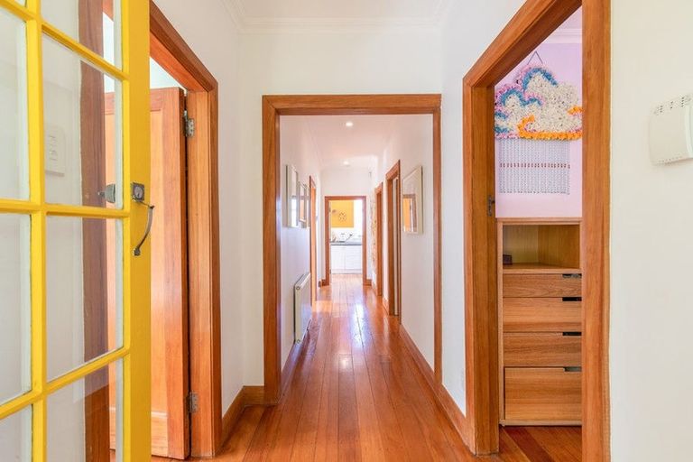 Photo of property in 6 Carlton Street, Melrose, Wellington, 6023