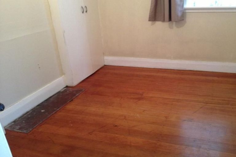 Photo of property in 48 Moffitt Street, Vogeltown, Wellington, 6021