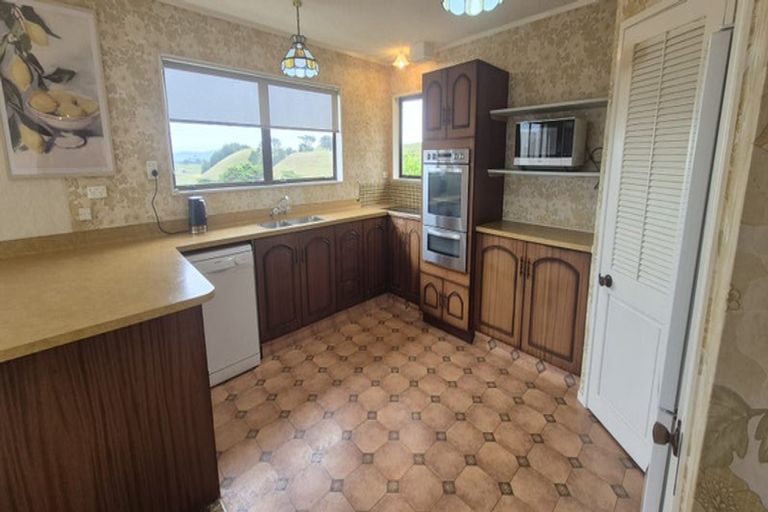 Photo of property in 452 Kohekohe Karioitahi Road, Karioitahi, Waiuku, 2683