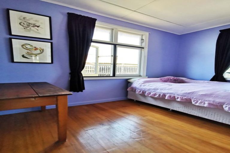 Photo of property in 118 Thackeray Street, Napier South, Napier, 4110