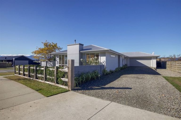 Photo of property in 40 Quinnat Street, Albert Town, Wanaka, 9305