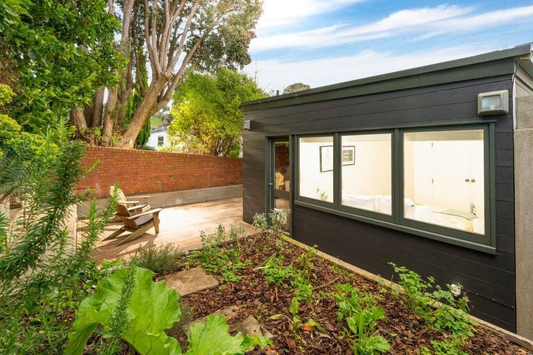 Photo of property in 31 Aro Street, Aro Valley, Wellington, 6021