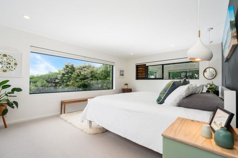 Photo of property in 17 Kim Street, Khandallah, Wellington, 6035