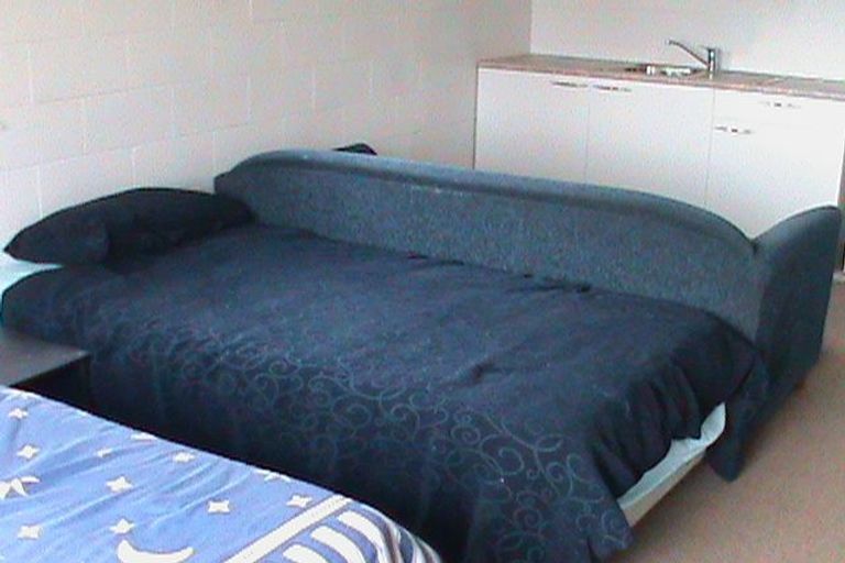 Photo of property in 1/167 Mokoia Road, Birkenhead, Auckland, 0626