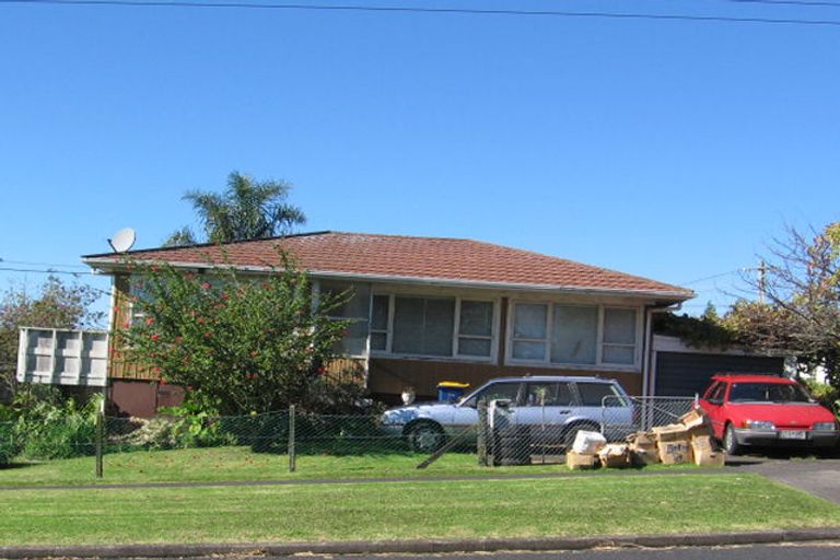 Photo of property in 1/11 Brandon Road, Glen Eden, Auckland, 0602