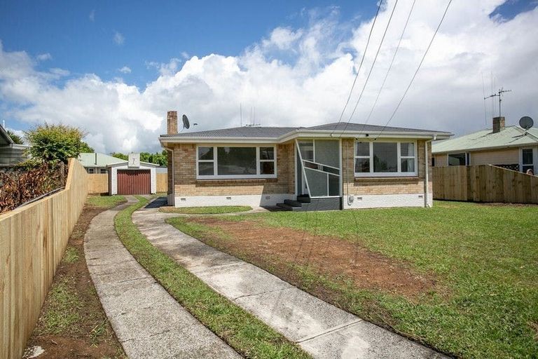 Photo of property in 3 Defoe Avenue, Hillcrest, Hamilton, 3216