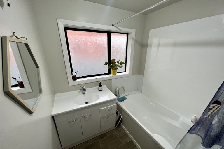 Photo of property in 6 Leistrella Road, Hoon Hay, Christchurch, 8025