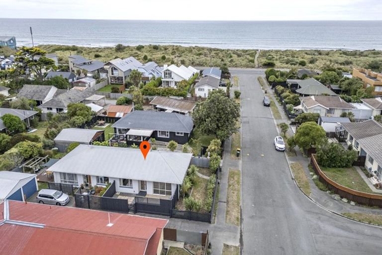 Photo of property in 1/23 Pandora Street, North New Brighton, Christchurch, 8083