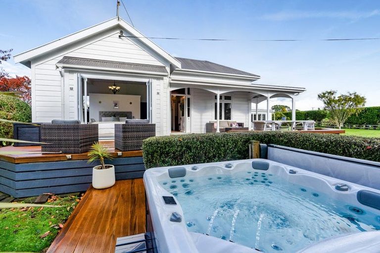 Photo of property in 817 Egmont Road, Hillsborough, New Plymouth, 4372