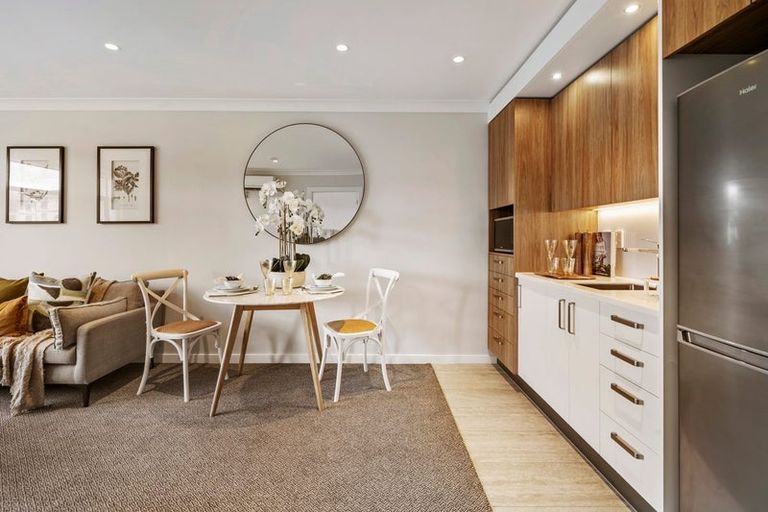 Photo of property in 14/30 Ambassador Glade, Orewa, 0931