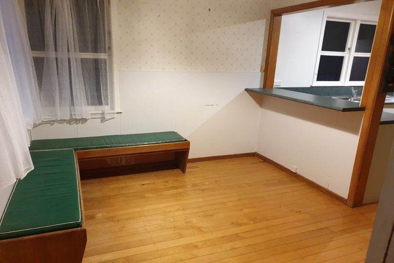 Photo of property in 809 Beach Road, Browns Bay, Auckland, 0630