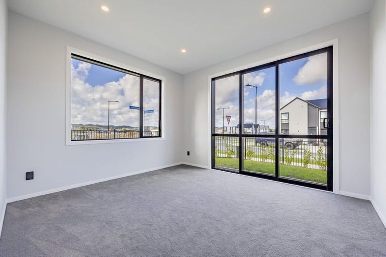 Photo of property in 75 Podgora Avenue, Huapai, Kumeu, 0810