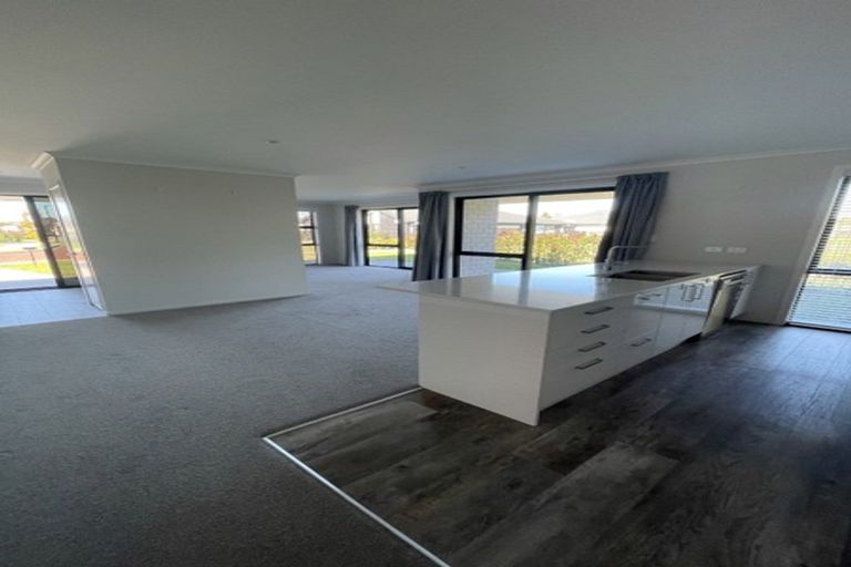 Photo of property in 51 Mural Drive, Katikati, 3129
