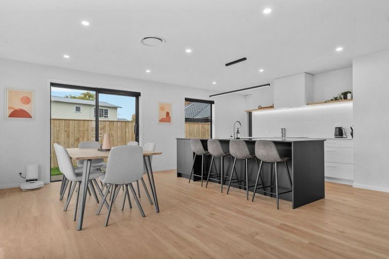 Photo of property in 30 Plains Avenue, Masterton, 5810