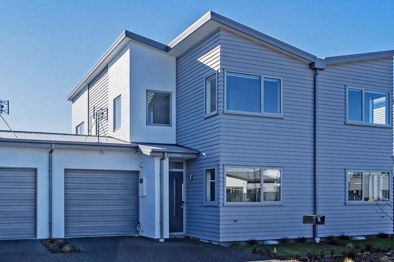 Photo of property in 3 Kakapo Lane, Redwood, Christchurch, 8051