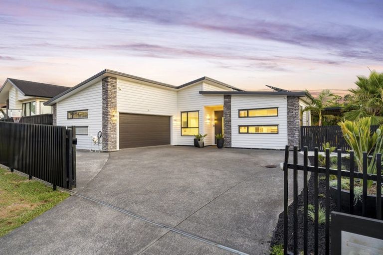Photo of property in 141 Matua Road, Huapai, Kumeu, 0810