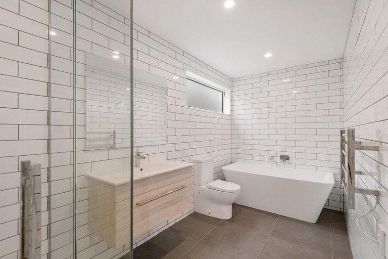 Photo of property in 44 Holliss Avenue, Cashmere, Christchurch, 8022