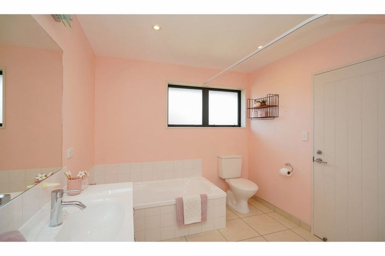 Photo of property in 30 Stirling Street, Windsor, Invercargill, 9810